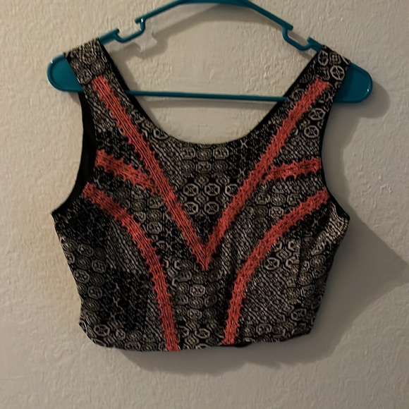 Fun & Flirt Tops - SOLD⚡️Tribal print crop top